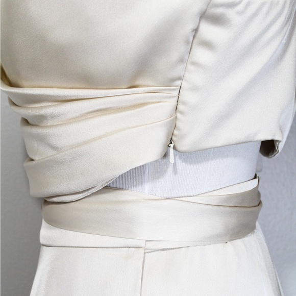 Fame & Partners Two-Piece Gown - Picture 9 of 14